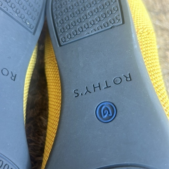 Rothy's the Point Flats Marigold Yellow Size 6 - Picture 10 of 10